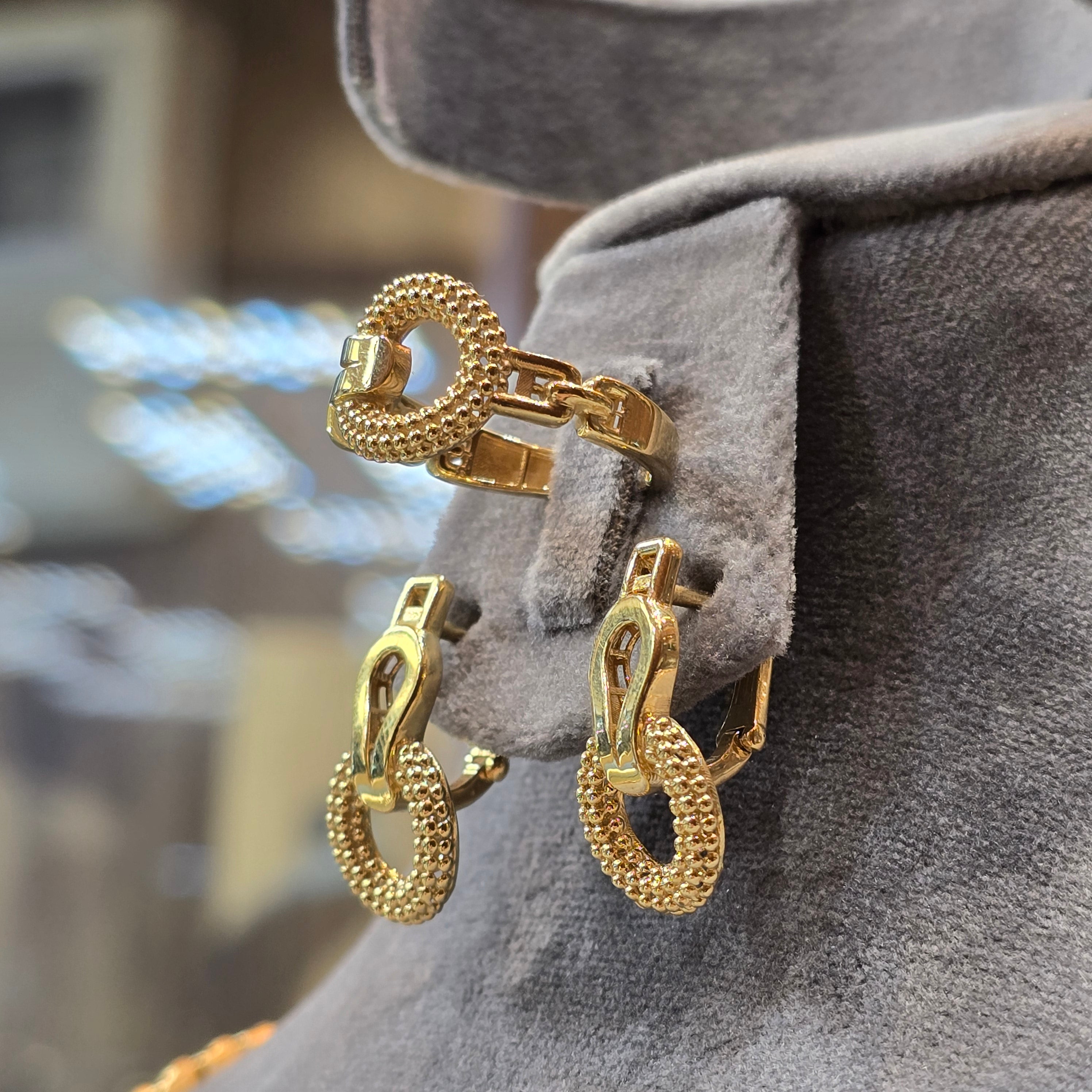 Ensemble style marin en or 18 k