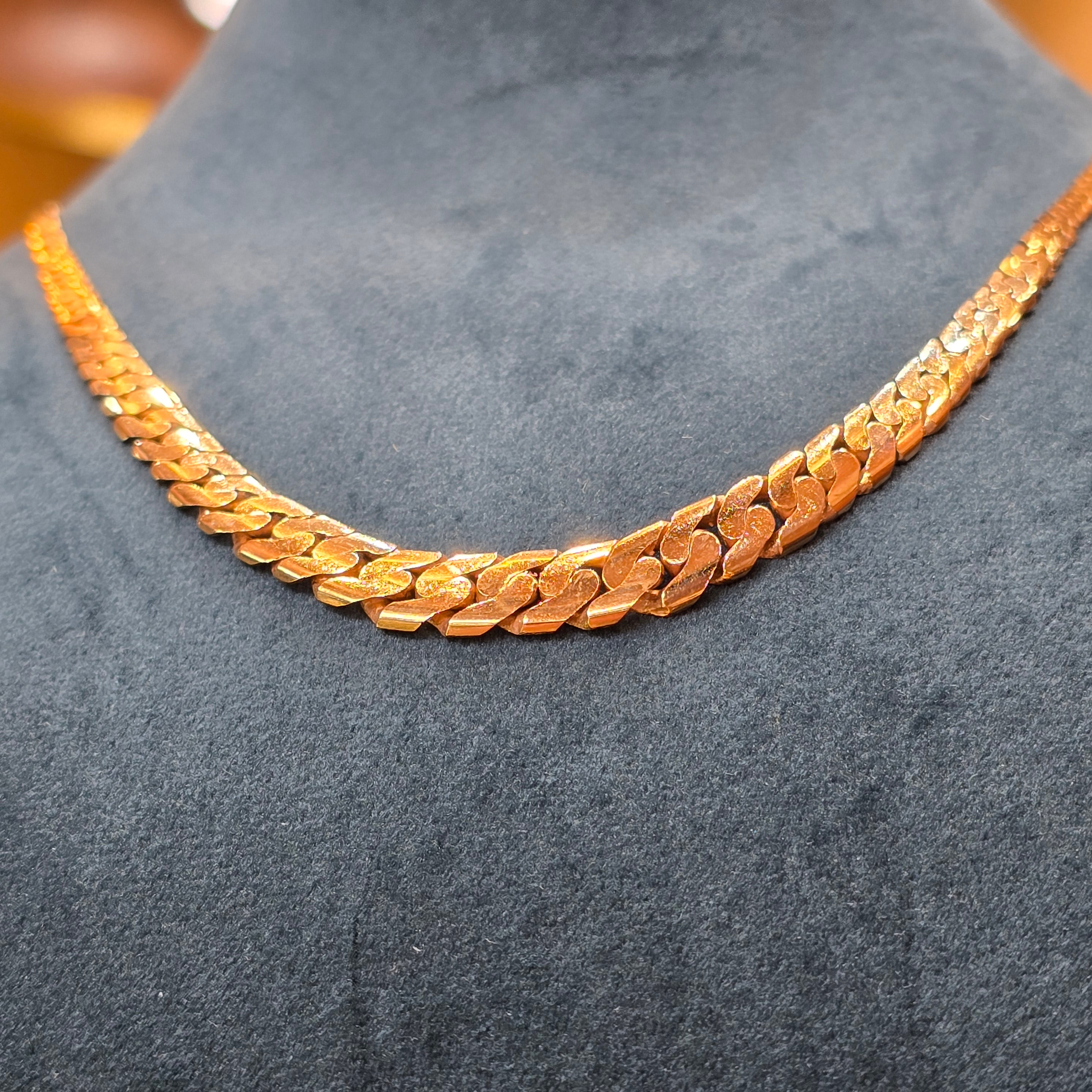 Ras de cou 21.5g en or 18 k