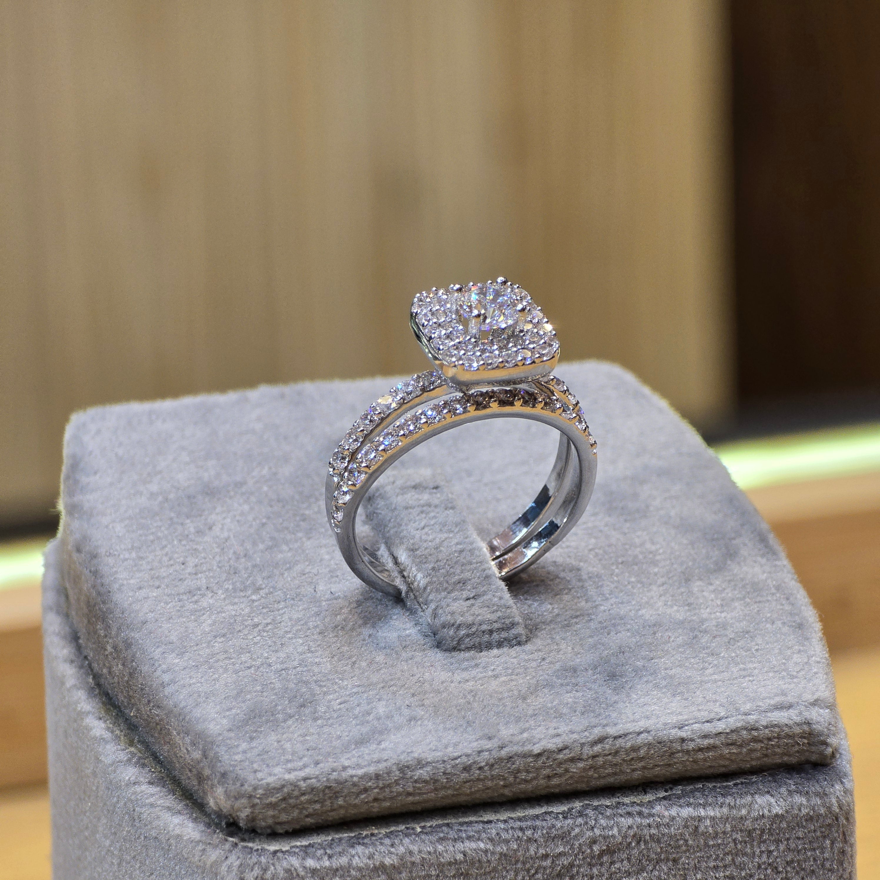 Bague mariage en or blanc 18 carats